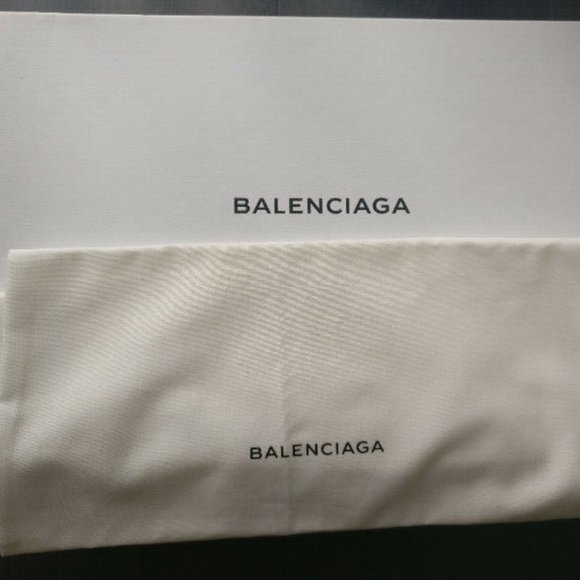 Used Balenciaga t strap sandals -size 34.5 - Picture 6 of 6